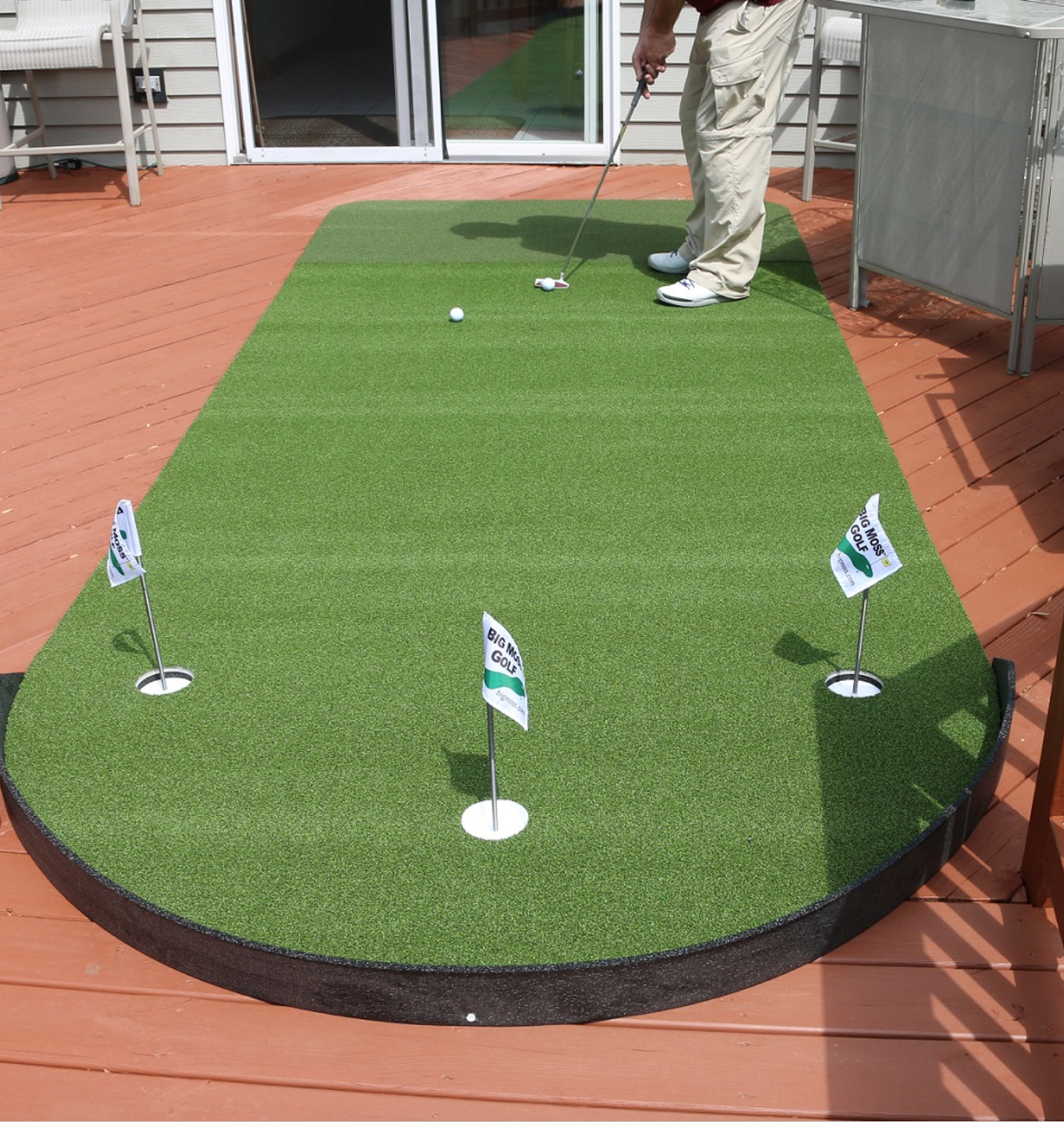 Big Moss 6' x 15' Commander Outdoor Putting Green